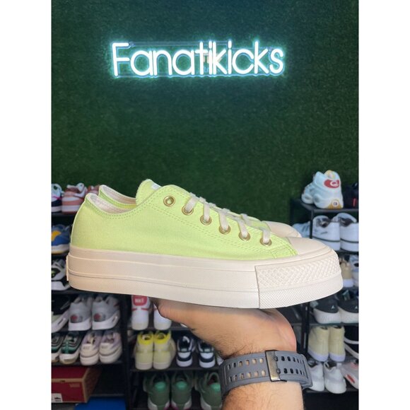 Converse CTAS OX Platform Womens Size 9 Shoes‎ Green White Sneakers A09913F - Picture 2 of 8